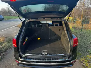 Volkswagen Touareg Touareg 3.0 V6 TDI SCR Blue Motion DPF Automatik Executive Edition Bild 5