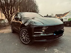 Porsche Macan Macan S PDK; Luftfederung, 8-fach bereift