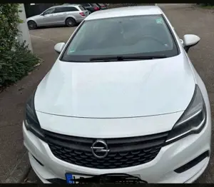 Opel Astra 1.0 Turbo Start/Stop Innovation Bild 2