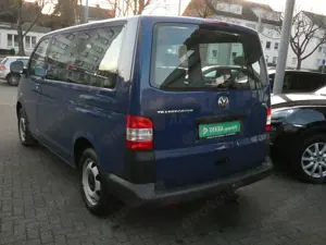 Volkswagen T5 Caravelle T5 2.5 TDI Bus Caravelle/2.Hd/5-Sitzer/Klima/AHK Bild 4