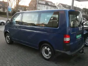 Volkswagen T5 Caravelle T5 2.5 TDI Bus Caravelle/2.Hd/5-Sitzer/Klima/AHK Bild 5