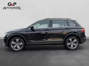 Volkswagen Tiguan Comfortline 2.0TDI 4Motion Pano AHK Navi Bild 4
