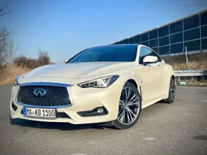 Infiniti Q60 2.0t Coupe Aut. Neuer TÜV Bild 2