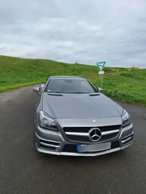 Mercedes-Benz SLK 350 Mercedes-Benz SLK 350 R172 AMG Paket
