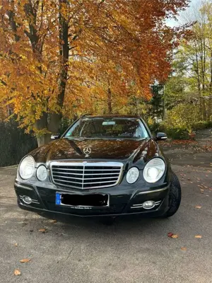 Mercedes-Benz E 220 CDI Automatik Avantgarde DPF Bild 2