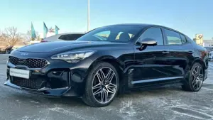 Kia Stinger 3.3 T-GDI AWD GT ACC HUD LED NAVI RFK Bild 2