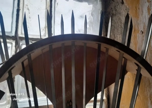 Ständer für Schaschlik spitzen.