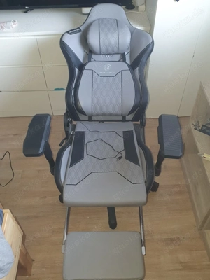 Gaming Stuhl mit Lordosestütze wegen Fehlkauf zu verkaufen  Bild 2
