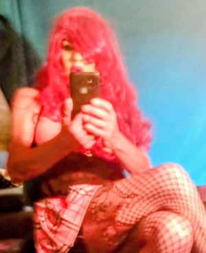 Reife TV Dame ü 60, sucht tagsüber besuchbare Manner