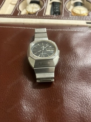 uhr omega qoartz 