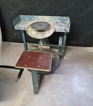 Töpferscheibe elektronisch