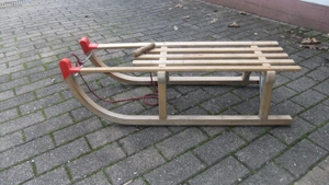 Schlitten, gut erhalten  