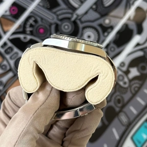 Rolex Submariner Date 126610LN Bild 2