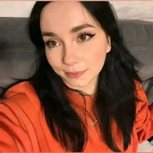 Dein Lehrer Deine Lehrerin erwartet dich online.