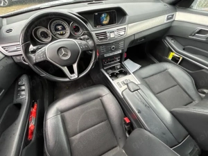 2015 Mercedes-Benz E 220 CDI BlueTec T Avantgarde Bild 4