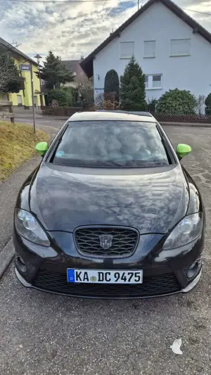 SEAT Leon Leon 2.0 TDI DPF DSG FR