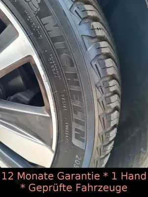 Peugeot 3008 1.2 e-THP Allure/Leder/TotWinkel/Spur A/19" Bild 4