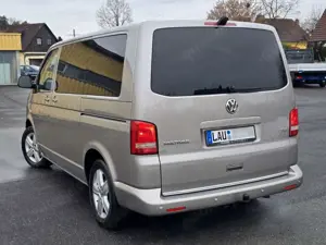 Volkswagen T5 Multivan T5 2.0 TDI Multivan Highline 7-SI+NAV+AHK+EL.TÜR Bild 5