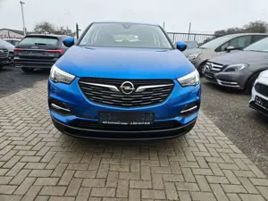 Opel Grandland X Bild 2