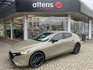 Mazda 3 2.5 M Hybrid Homura; LED;Navi