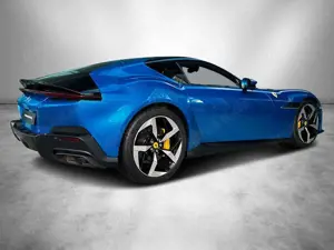 Ferrari 12 Cilindri / ACC / Beifahrer-Display / Lift Bild 5