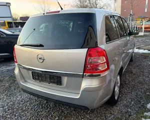 Opel Zafira 1.8  AUTOMATIK  1 Hand Scheckheft Bild 4