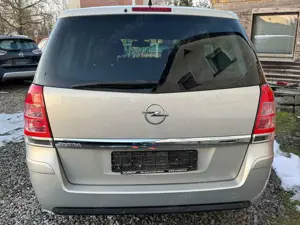 Opel Zafira 1.8  AUTOMATIK  1 Hand Scheckheft Bild 5