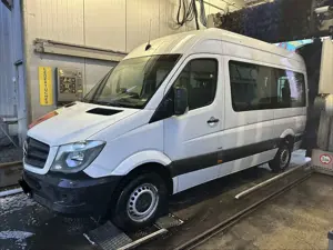 Mercedes-Benz Sprinter 313 CDI (BlueTec) Rollstuhlausstattung , 9 Drehstühle, Klima 7G-TRONIC Plus Bild 3