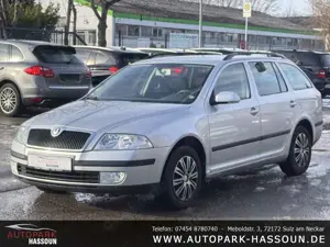 Skoda Octavia Combi Ambiente PDC Klimaaut.