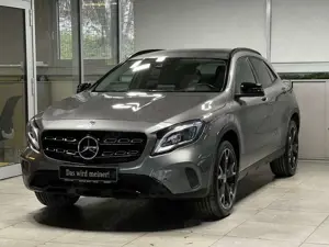 Mercedes-Benz GLA 220 4M Urban AHK DISTRONIC LED+NAVI+PDC360