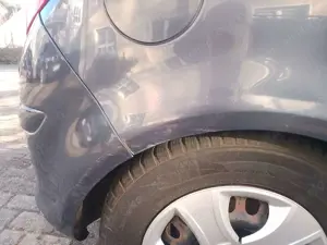 Opel Corsa Corsa  5-Türer 1.2 16V Edition Bild 2