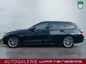 BMW 320 e Touring xDrive/WIDESCREEN//LEDER//PANO//AMB Bild 2
