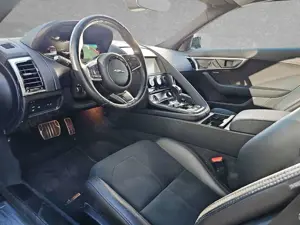 Jaguar F-Type P300 RWD Automatikgetriebe Cabriolet Bild 4
