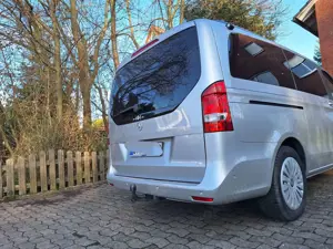 Mercedes-Benz V 250 V 250 (BlueTEC) d lang 7G-TRONIC Edition Bild 4