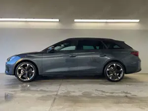 CUPRA Leon ST 150PS TDI DSG AHK+Matrix+Navi+Kessy+Kamera+S... Bild 3