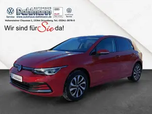 Volkswagen Golf VIII 1.5 eTSI DSG ACTIVE PANO STANDHZG NAVI M