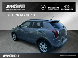 SsangYong Tivoli Tivoli 1.5 P Quartz 2WD Navigation Sitzheizung Bild 3