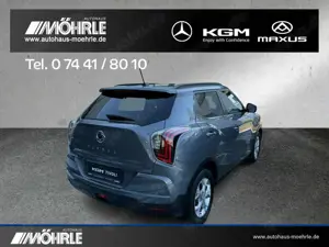 SsangYong Tivoli Tivoli 1.5 P Quartz 2WD Navigation Sitzheizung Bild 4