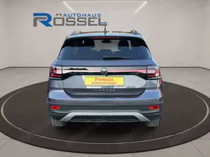 Volkswagen T-Cross 1,0 TSI DSG Active SHZ Klima Navi Bild 5