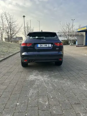 Jaguar F-Pace Bild 2