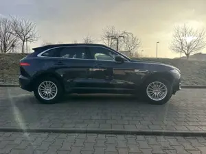 Jaguar F-Pace 25d AWD Aut. R-Sport
