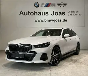 BMW i5 xDrive40 Touring M Sportpaket DAB LED AHK