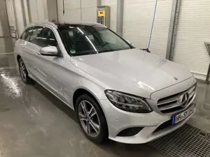 Mercedes-Benz C 220 C 220 d 4Matic T 9G-TRONIC Avantgarde Bild 3