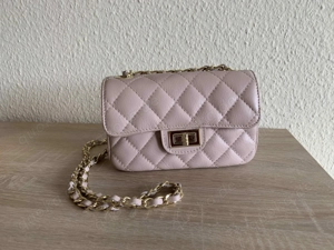 Italy Damen Tasche Echtleder Karo gesteppt - Top-Zustand, wenig getragen