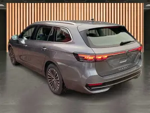 Volkswagen Passat Variant 1.5 eTSI mHEV DSG Elegance*SideAssist*Nav Bild 4