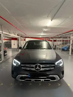 Mercedes-Benz GLC 300 GLC 300 e 4Matic 9G-TRONIC