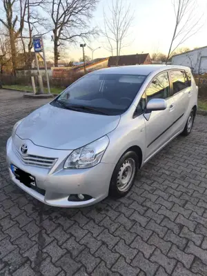 Toyota Verso Verso 2.0 D-4D Travel