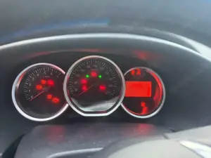 Dacia Sandero Stepway Anniversary Navi Tempomat Klima Auto Bild 4