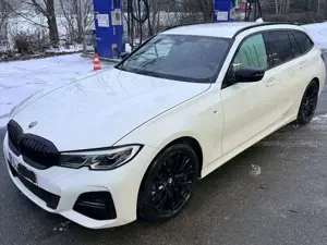 BMW 330 3er Touring Diesel 330d Touring Aut. M Sport