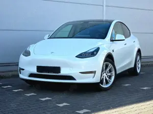 Tesla Model Y Long Range Dual AWD+Leder+1.Hand